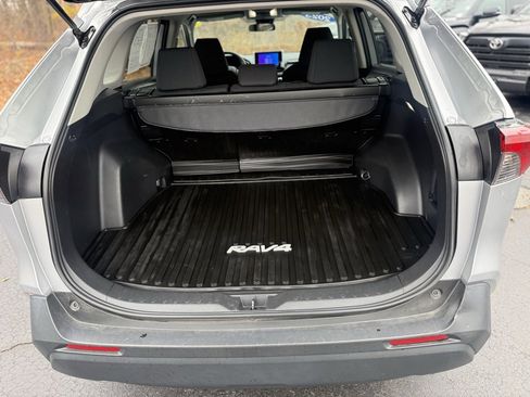 Certified 2023 Toyota RAV4 LE image 8