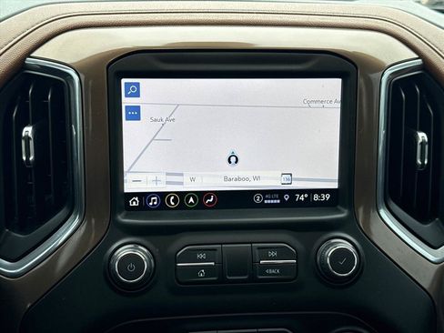 Used 2021 Chevrolet Silverado 1500 High Country w/ Technology Package AWD/4WD image 15