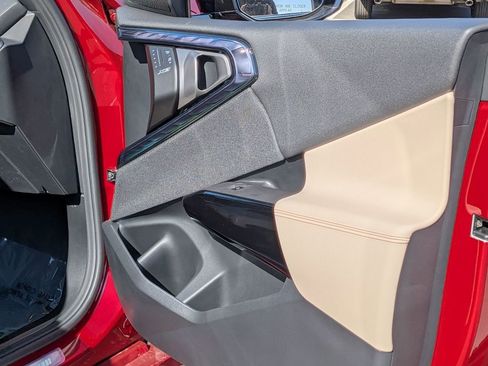 New 2026 BMW X3 M50 w/ Premium Package AWD/4WD image 23