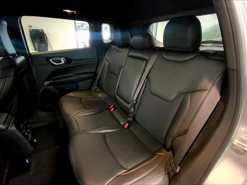 Used 2024 Jeep Compass Trailhawk image 18