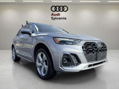 Certified 2025 Audi Q5 2.0T Premium Plus w/ Premium Plus Package