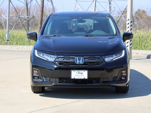 New 2026 Honda Odyssey EX-L image 2