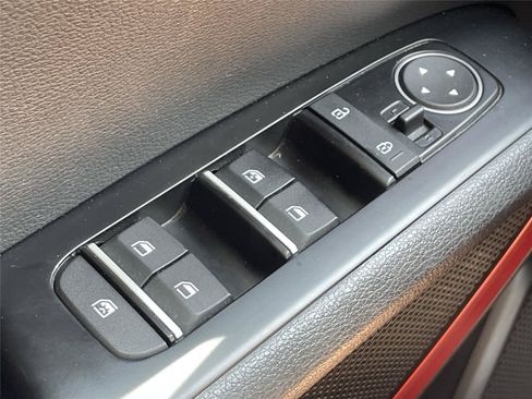 Used 2020 Kia Soul GT-Line Turbo FWD image 28