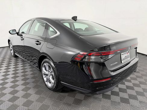 Used 2024 Honda Accord EX image 15