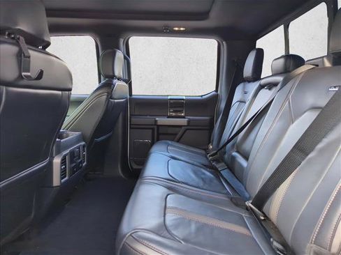 Used 2022 Ford F350 Platinum image 17