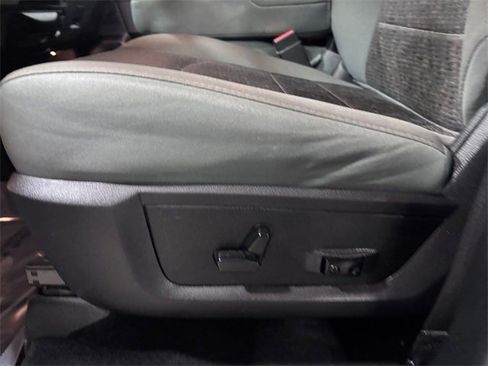 Used 2016 RAM 1500 Big Horn image 11