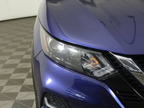Used 2021 Nissan Rogue Sport S FWD image 9