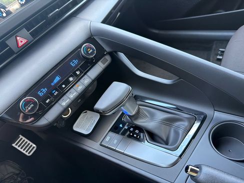 New 2026 Hyundai Elantra Sport FWD image 25