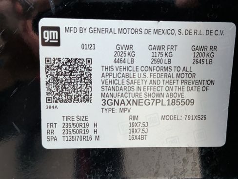 Used 2023 Chevrolet Equinox Premier image 40