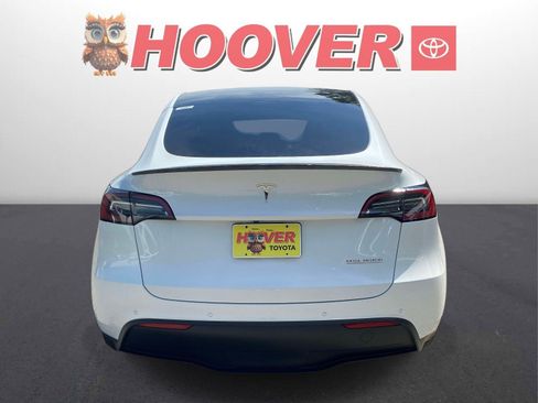 Used 2022 Tesla Model Y Performance AWD/4WD image 6