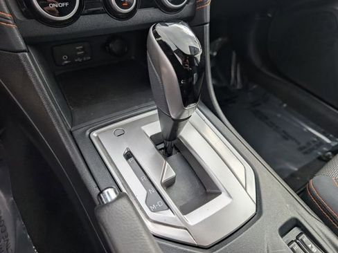 Used 2021 Subaru Crosstrek 2.0i Premium w/ Moonroof Package image 27