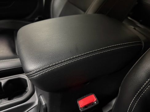 Used 2023 Jeep Wrangler Sahara w/ Cold Weather Group image 26