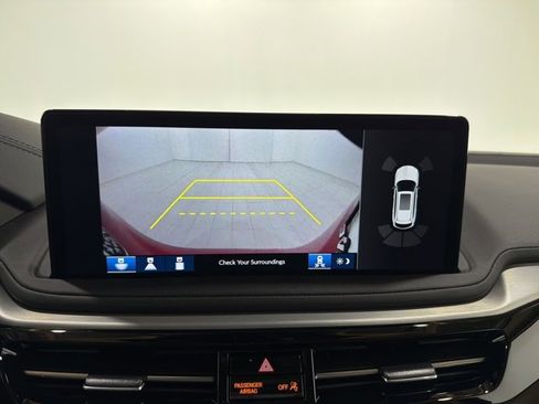 Certified 2025 Acura MDX w/ Technology Package image 38