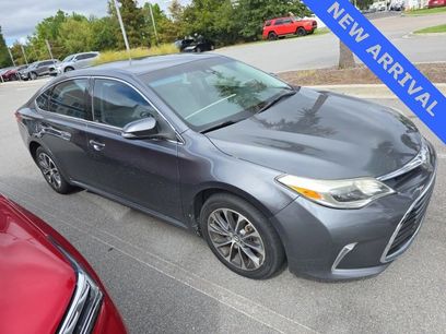Used 2018 Toyota Avalon XLE