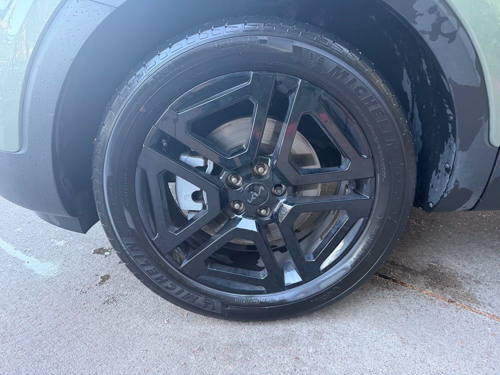 Used 2025 Kia Telluride SX X-Line AWD/4WD image 11