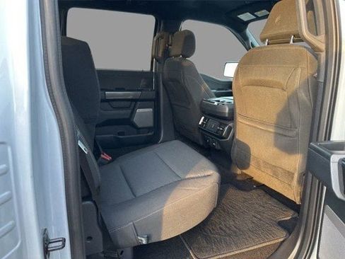 Certified 2022 Ford F150 XLT w/ Equipment Group 302A High image 10