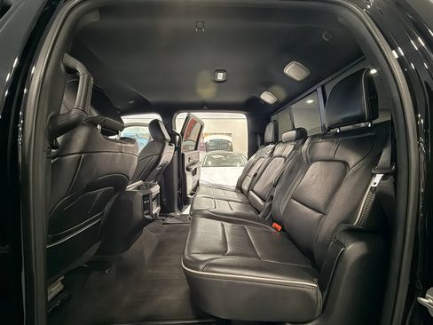 Used 2020 RAM 1500 Limited w/ Black Appearance Package RWD image 13