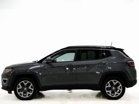 Used 2019 Jeep Compass Limited image 5