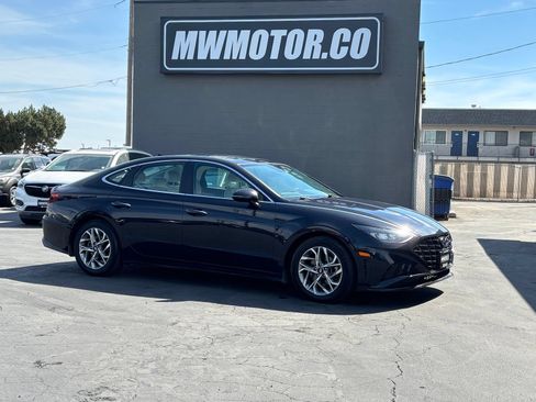 Used 2023 Hyundai Sonata SEL w/ Convenience Package FWD image 1