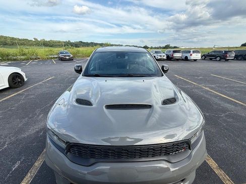 Used 2023 Dodge Durango R/T AWD/4WD image 9