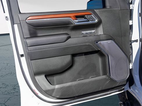 Used 2022 GMC Sierra 1500 Denali image 26