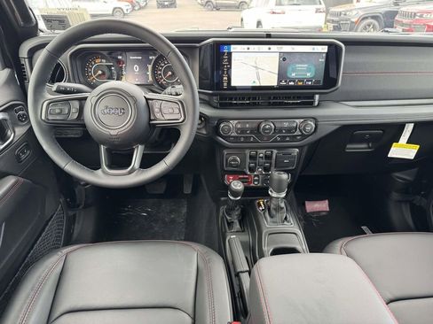 New 2026 Jeep Wrangler Unlimited Rubicon AWD/4WD image 17