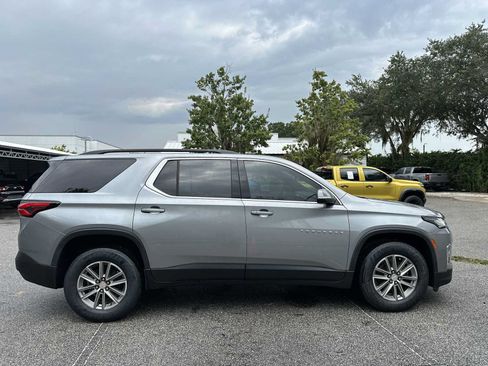 Certified 2023 Chevrolet Traverse LT FWD image 7