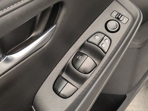 Used 2020 Nissan Sentra S FWD image 27