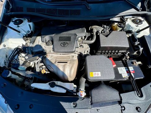 Used 2017 Toyota Camry SE w/ Protection Package (Q2) FWD image 18