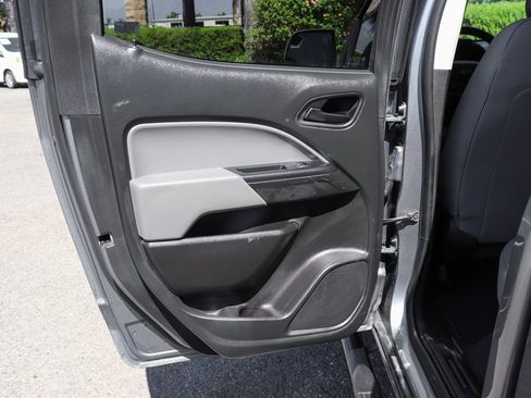 Used 2021 Chevrolet Colorado W/T w/ Custom Special Edition image 28