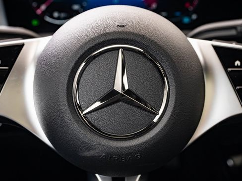 Certified 2025 Mercedes-Benz CLA 250 4MATIC image 27