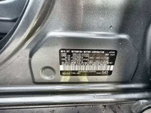 Used 2020 Mitsubishi Outlander SE image 33