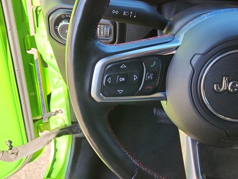 Used 2019 Jeep Wrangler Unlimited Rubicon w/ Uconnect 4C Nav & Sound Group AWD/4WD image 15