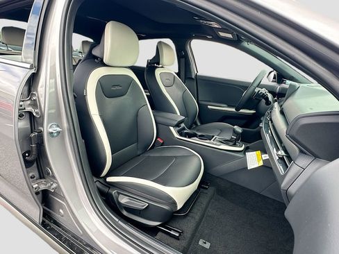 New 2026 Kia K4 GT-Line image 27