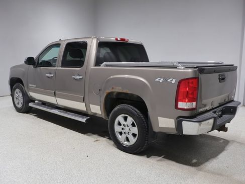 Used 2012 GMC Sierra 1500 SLE w/ Power Tech Package AWD/4WD image 6