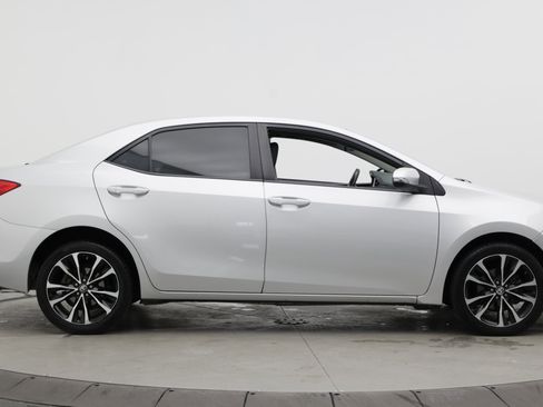 Used 2017 Toyota Corolla SE FWD image 7