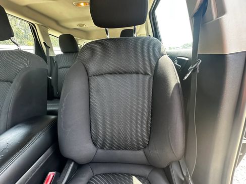 Used 2015 Dodge Journey American Value Package w/ Flexible Seating Group FWD image 19
