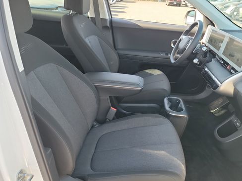 Certified 2024 Hyundai Ioniq 5 SEL RWD image 19