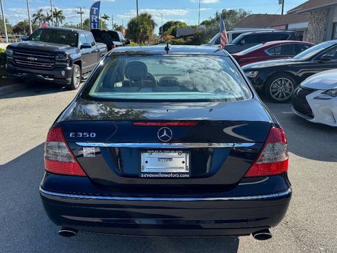 Used 2009 Mercedes-Benz E 350 Sedan w/ Premium 1 Pkg image 5
