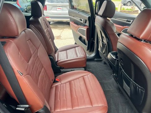 Certified 2024 Kia Telluride SX Prestige AWD/4WD image 15