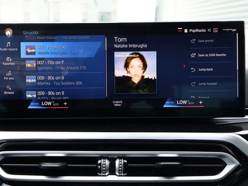 Used 2024 BMW M2 w/ Lighting Package image 19