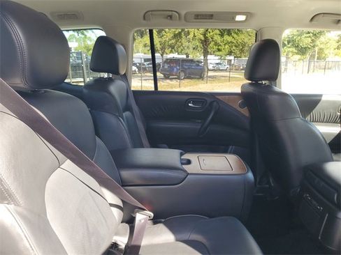 Used 2023 Nissan Armada SL w/ Captain's Chairs Package image 33