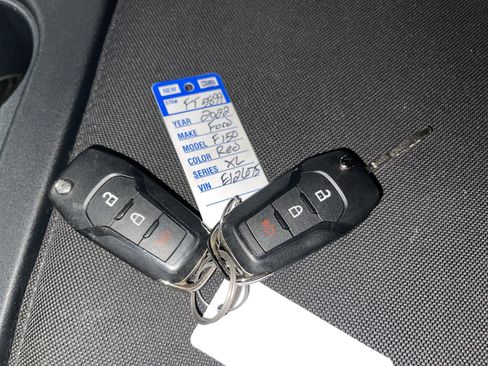 Used 2022 Ford F150 XL w/ STX Appearance Package image 27