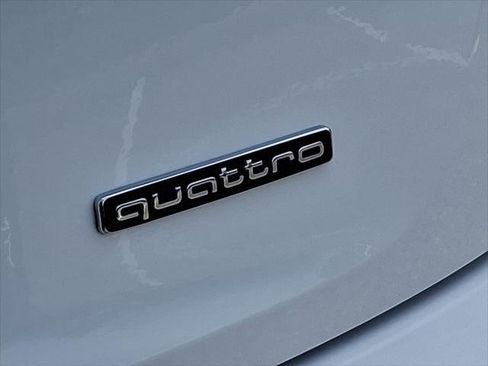 Certified 2023 Audi Q5 2.0T Premium w/ Convenience Package image 34