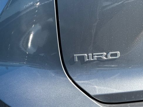 New 2026 Kia Niro Wave FWD image 27