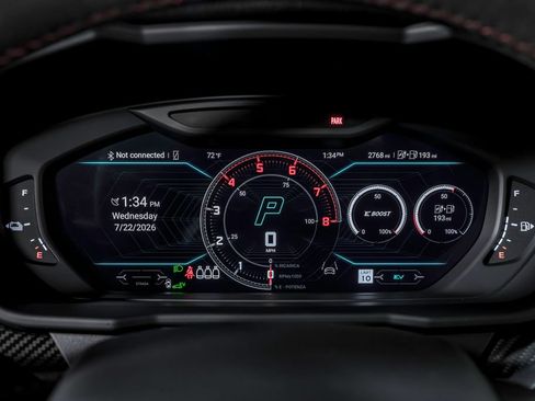 Used 2025 Lamborghini Urus S AWD/4WD image 16