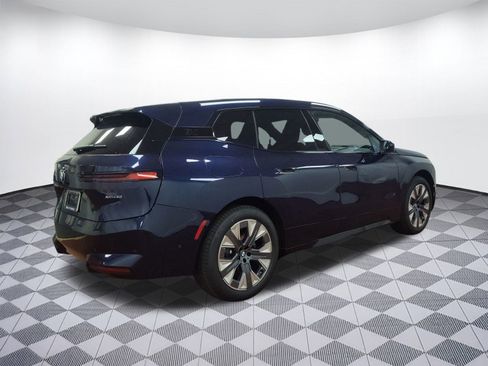 New 2026 BMW iX xDrive60 image 8