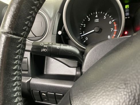 Used 2014 MAZDA MAZDA5 Touring image 24