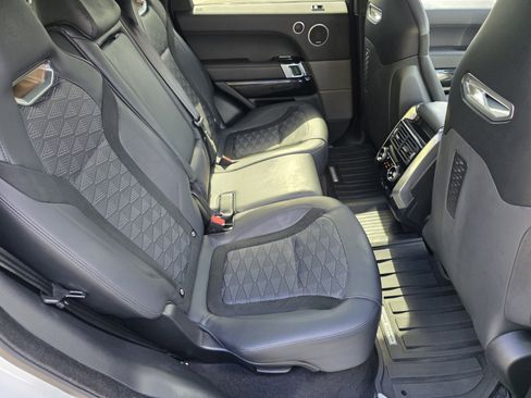 Certified 2022 Land Rover Range Rover Sport SVR AWD/4WD image 5
