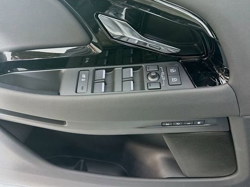 Used 2026 Land Rover Range Rover Evoque S AWD/4WD image 20